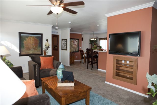 A Ma Williams manufactured home provides a comfortable, quality home for families of all sizes.